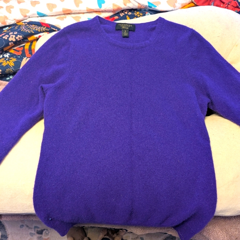 Cashmere sweater